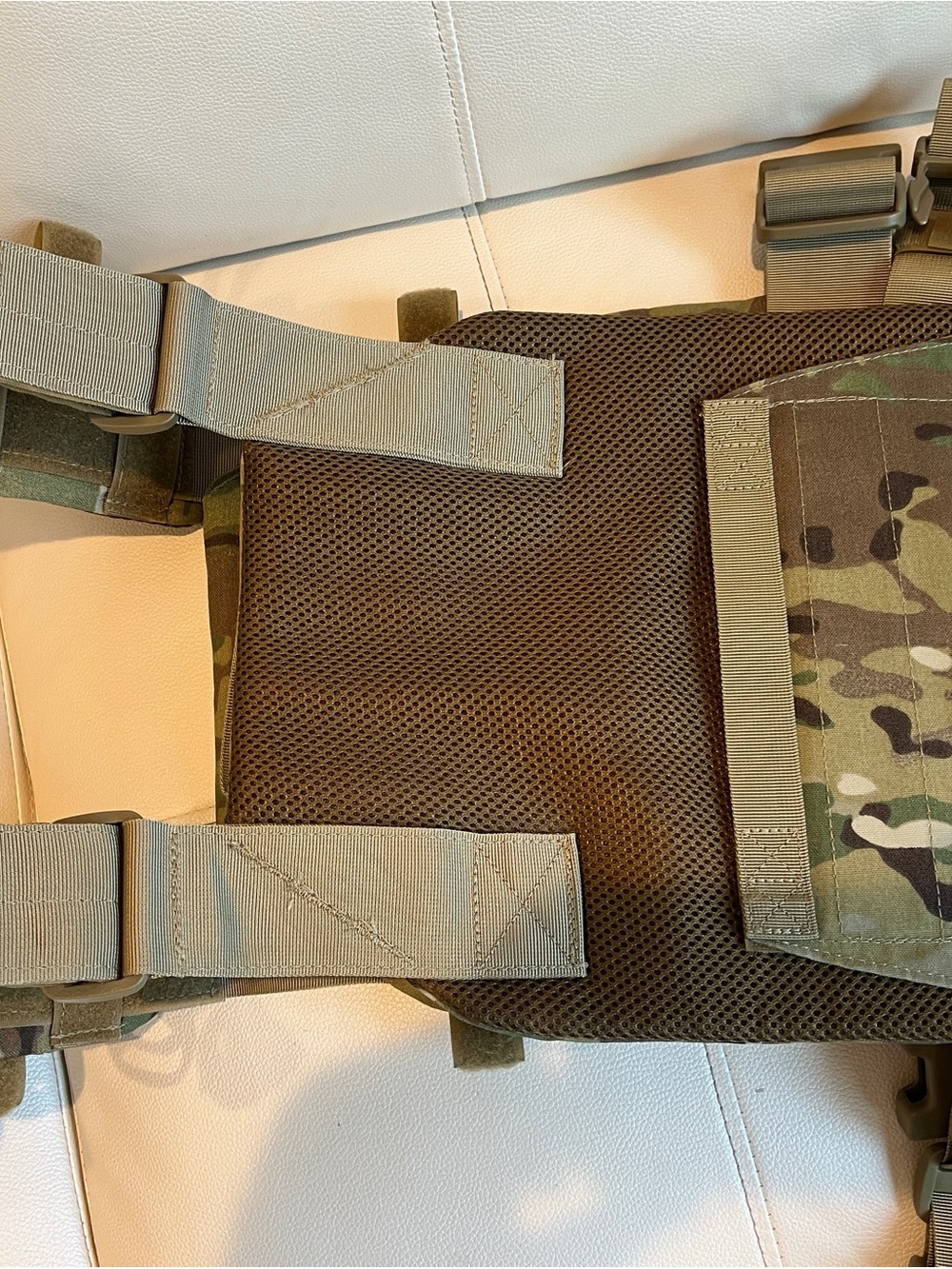 Condor Outdoor Sentry Plate Carrier - Scorpion OCP - Picture 7 of 8